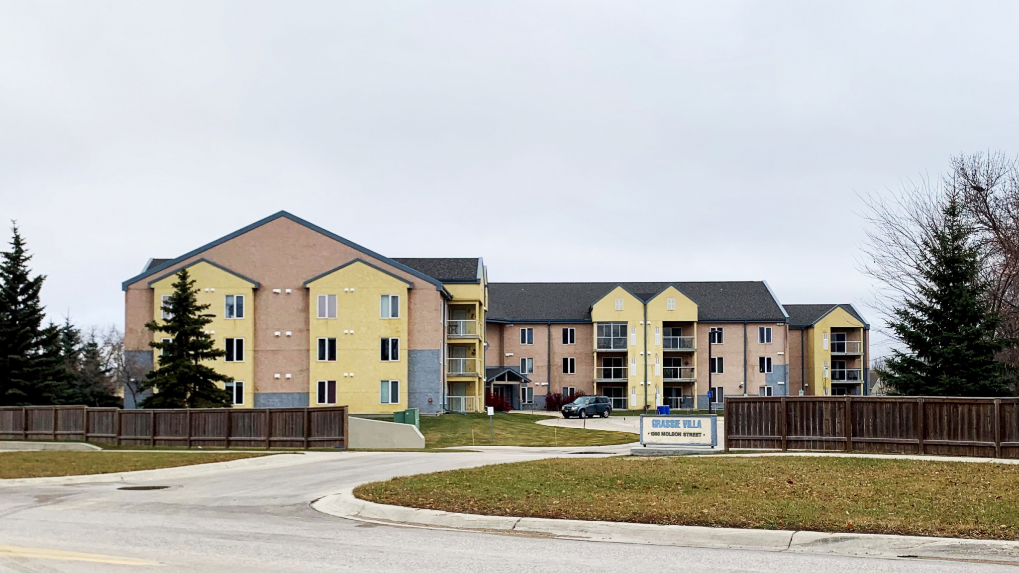 Project feature Grassie Villa Apartments and MJ Lighting & Electrical