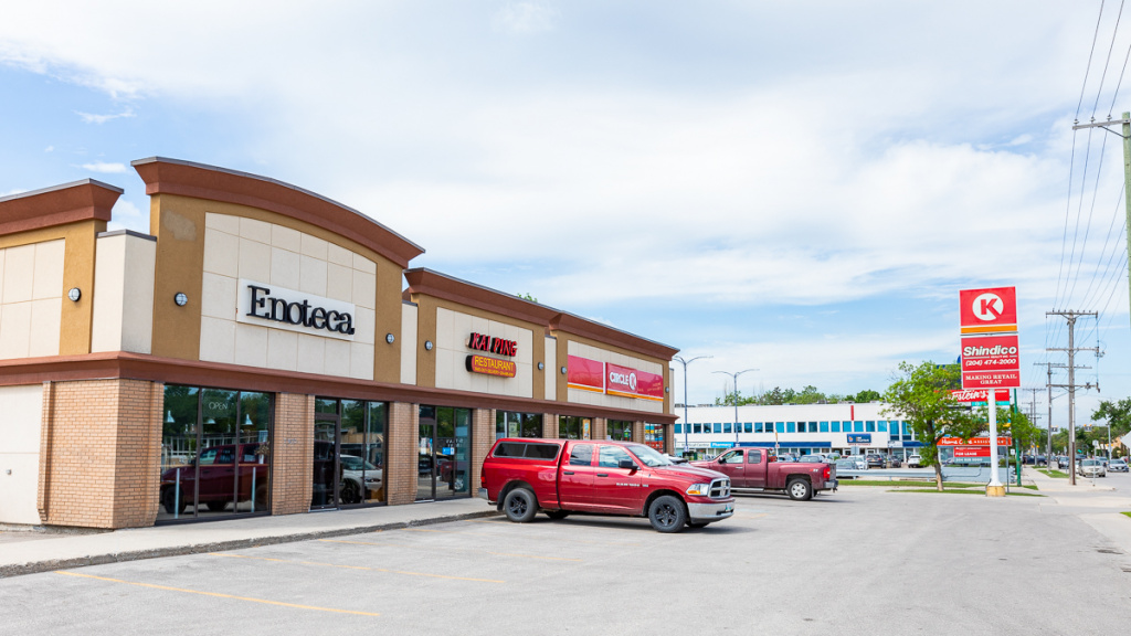 Project feature: Shindico & Commercial Lighting — Efficiency Manitoba